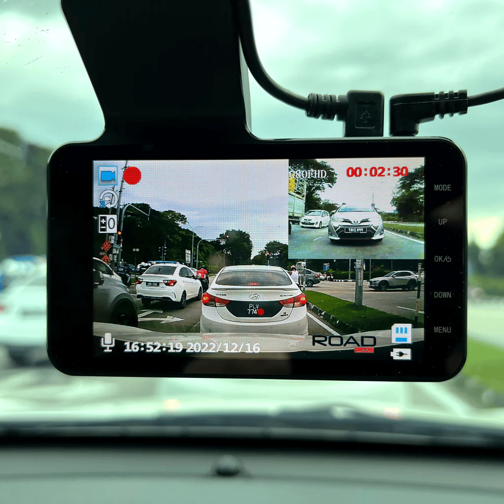 ROADCAM R2 Improve Driving Safety with High-Quality Dash Cams